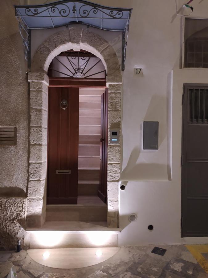 Holiday House Luxury Fasano Exterior photo